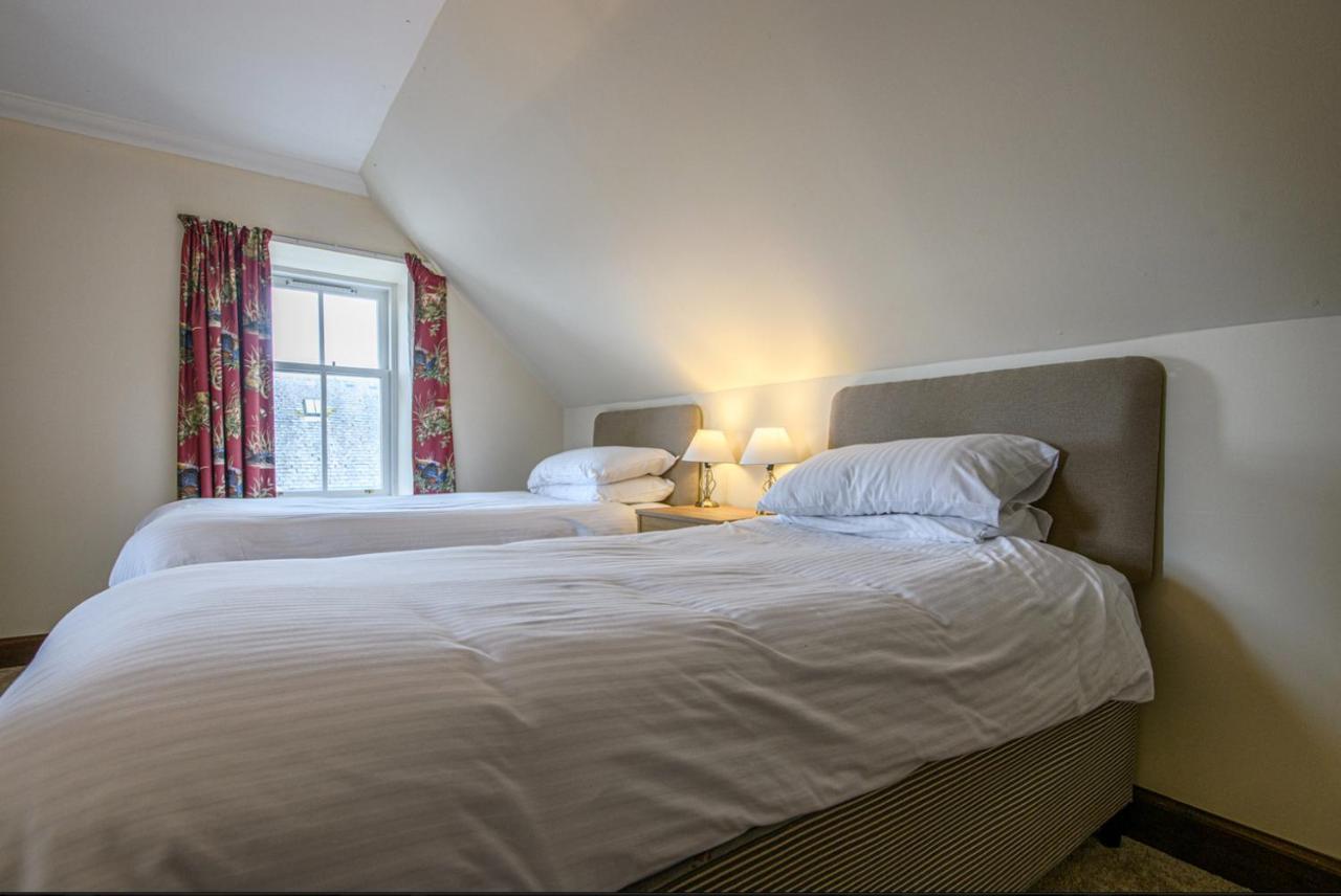 Hotel The Bridge Helmsdale Exterior foto