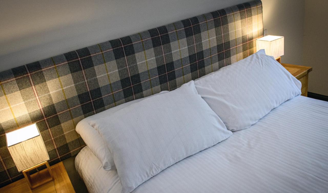 Hotel The Bridge Helmsdale Exterior foto